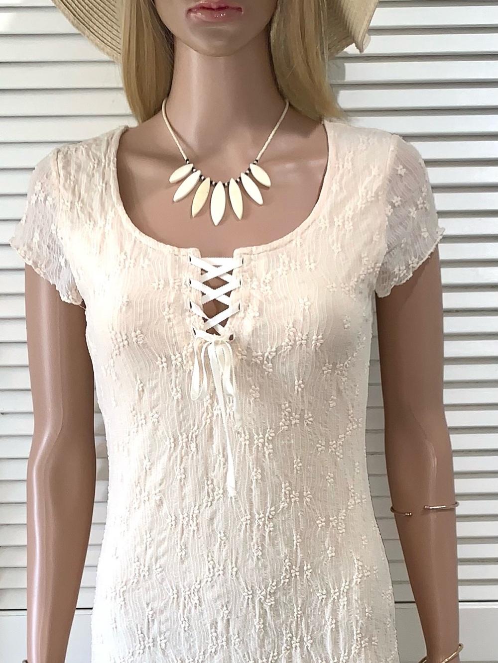 Kirious Los Angeles Lace Dainty Maxi Dress Cream Small EUC - Picture 2 of 8